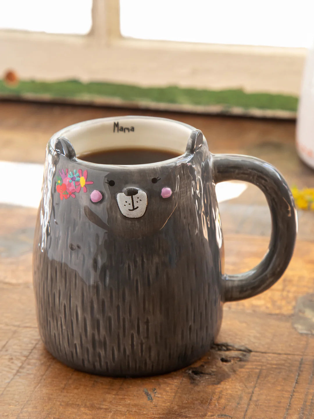 Momma shops bear mug